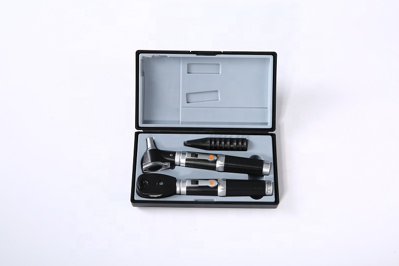 High-quality professional diag - огляд і ціна Otoscope Ophthalmoscope Set